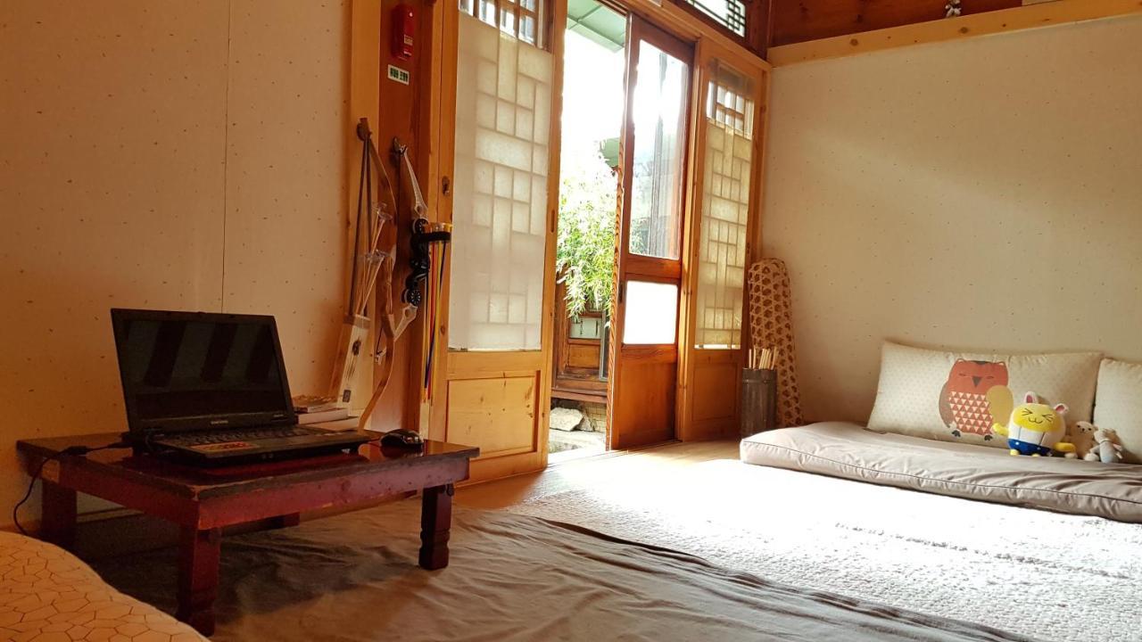 招待所 Gongsimga Hanok 2*