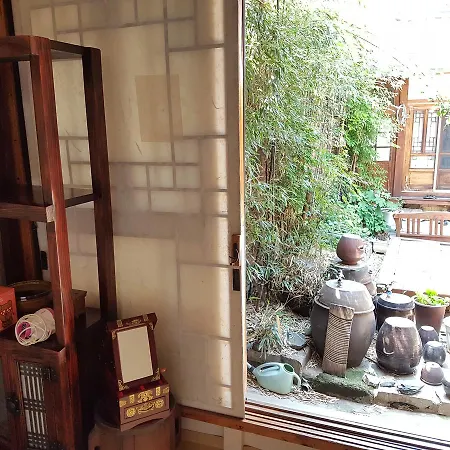 Gongsimga Hanok Guesthouse Seoul Exterior photo