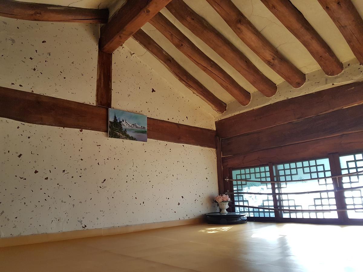 Gongsimga Hanok Seoul